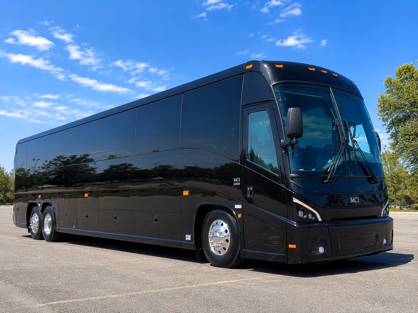 buses to the nascar hall of fame and charlotte s stem and cultural destinations
